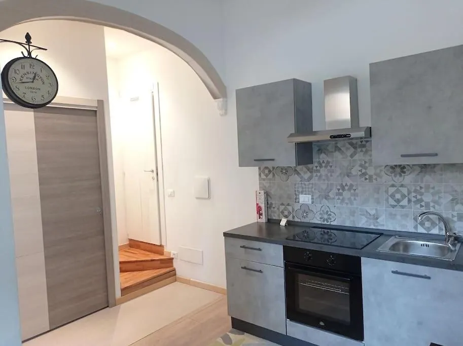 L'Operetta Apartment Bologna 0*,  Italy